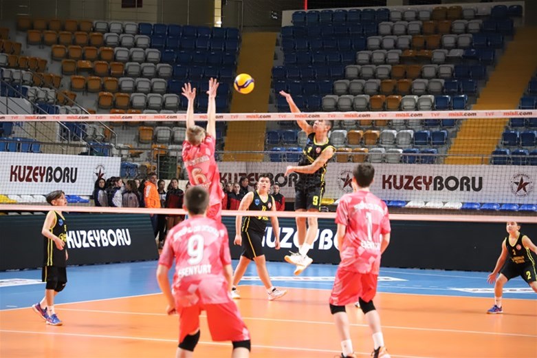 Voleybol Türkiye Şampiyonası Sona Erdi