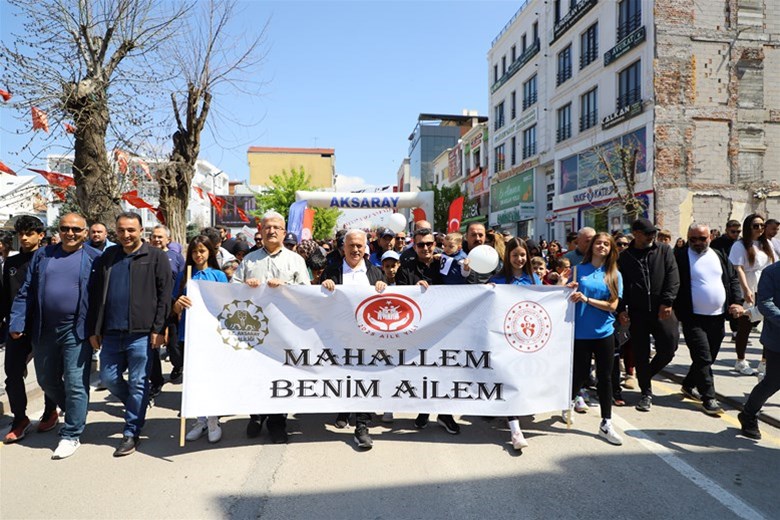 ‘MAHALLEM BENİM AİLEM’E YOĞUN İLGİ